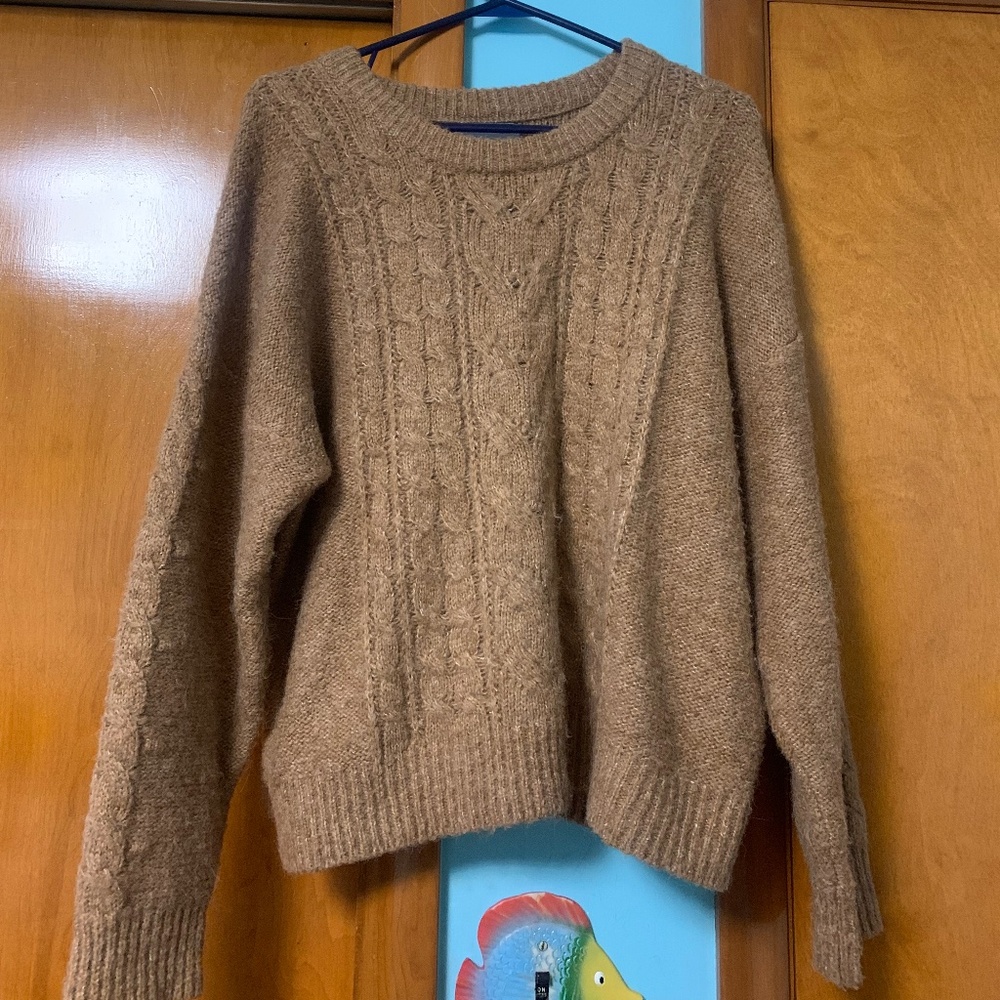 Old Navy Size Large Sweater